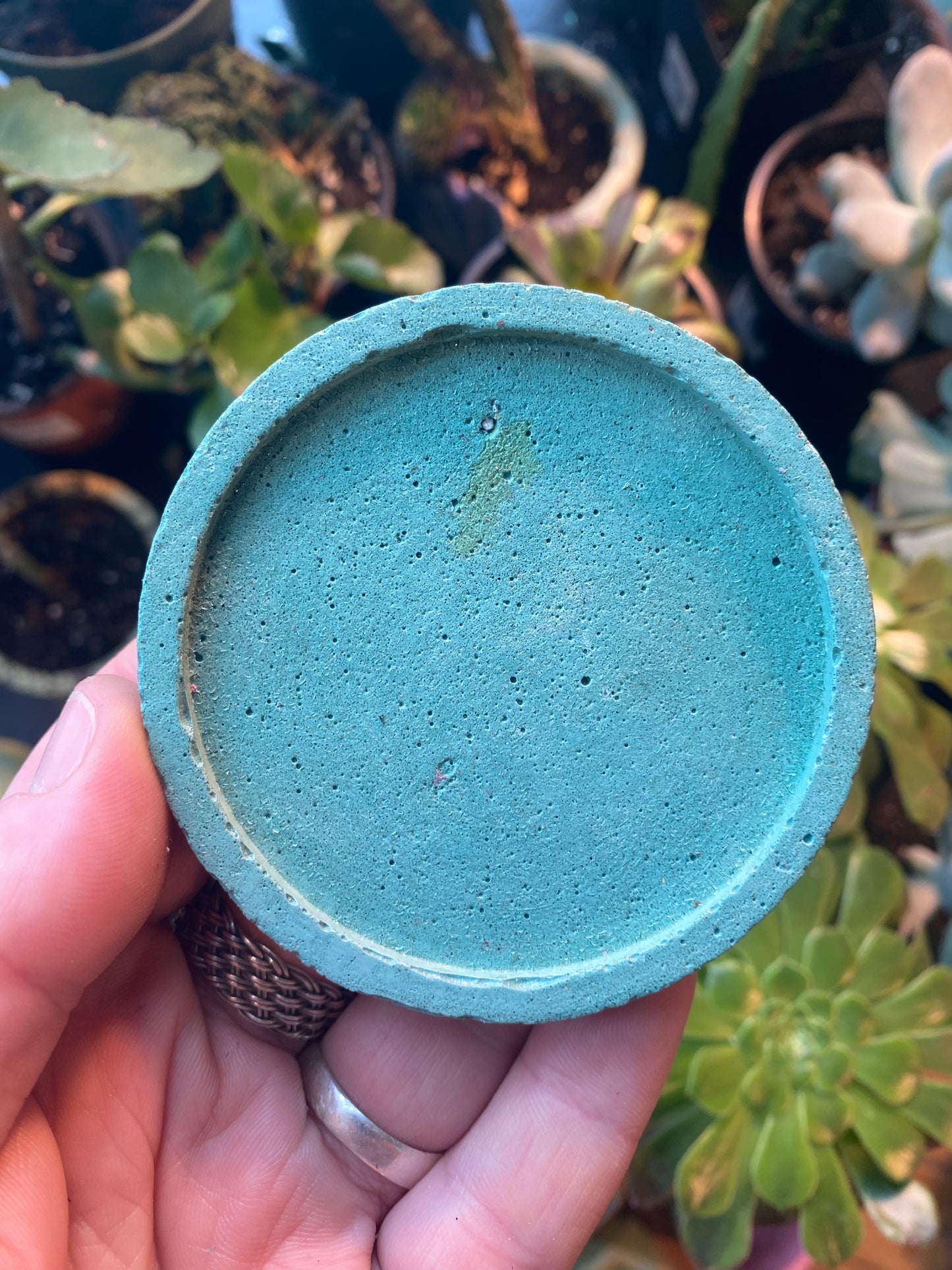 Round Concrete Tray