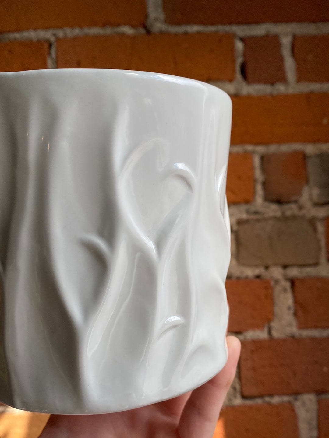 Plant Goals Plant Shop 4" Musta Potcover | White