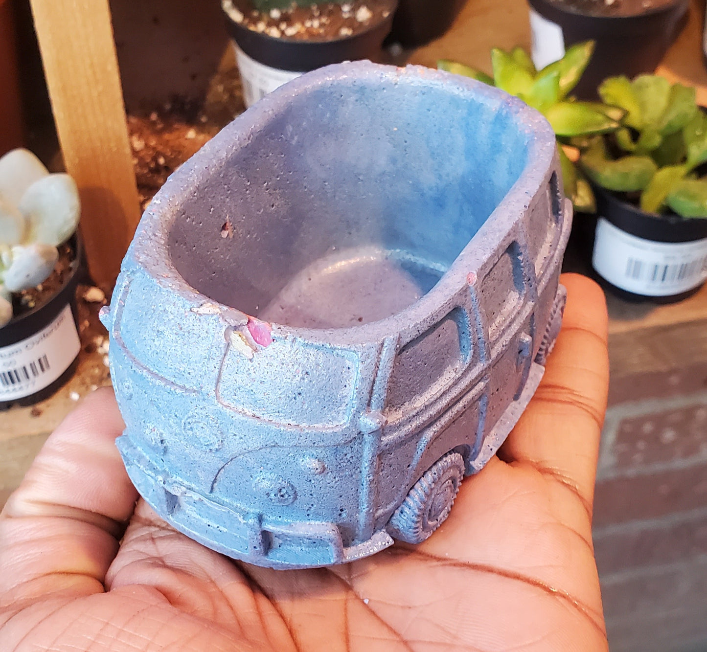 2.5" Concrete VW Blue w/Purple base