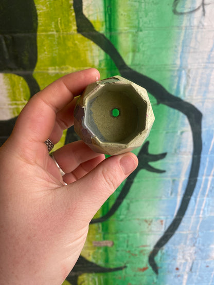Rounded Octagon 1.5” concrete planter