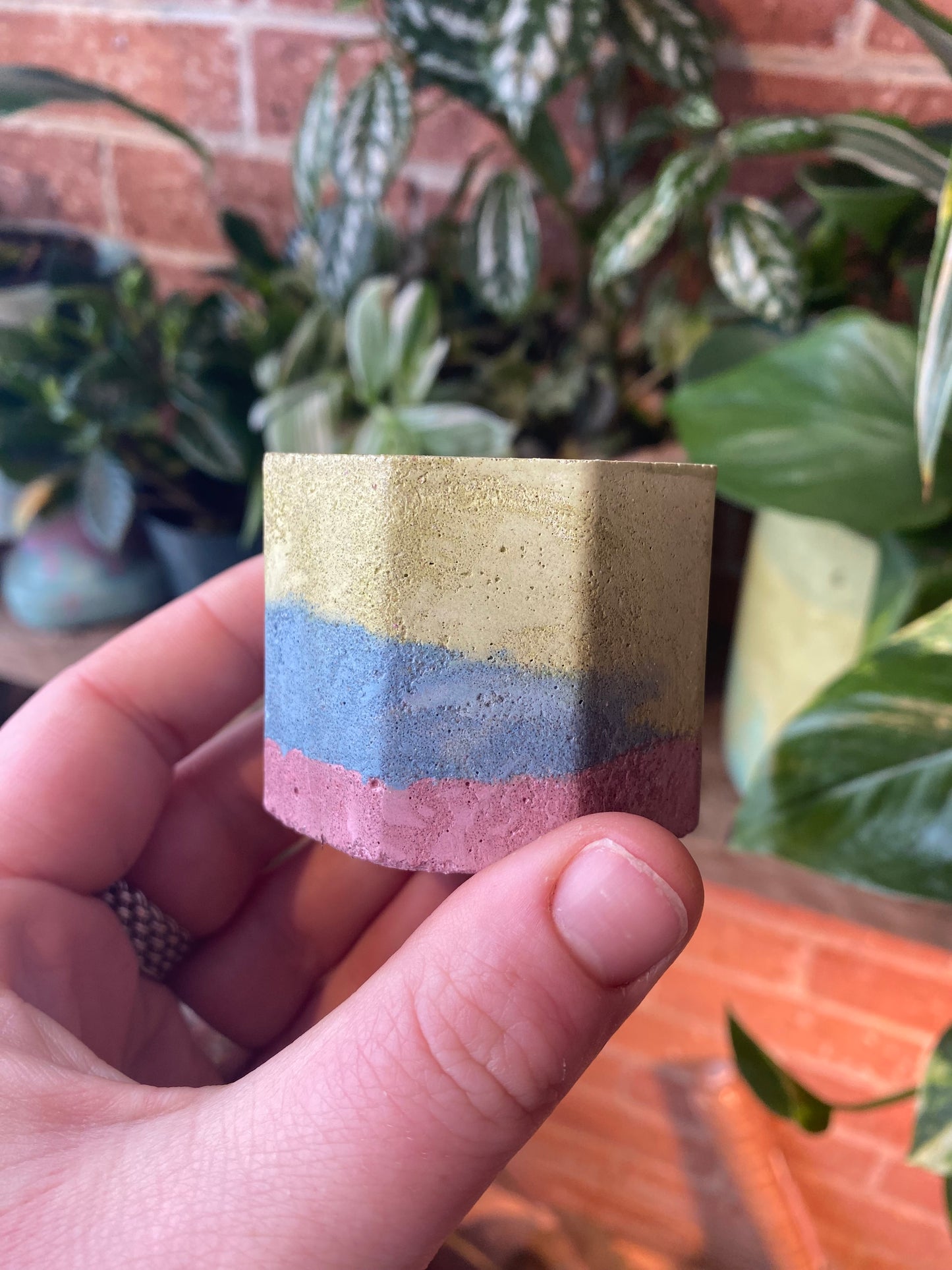 Octagon 2.5” concrete planter