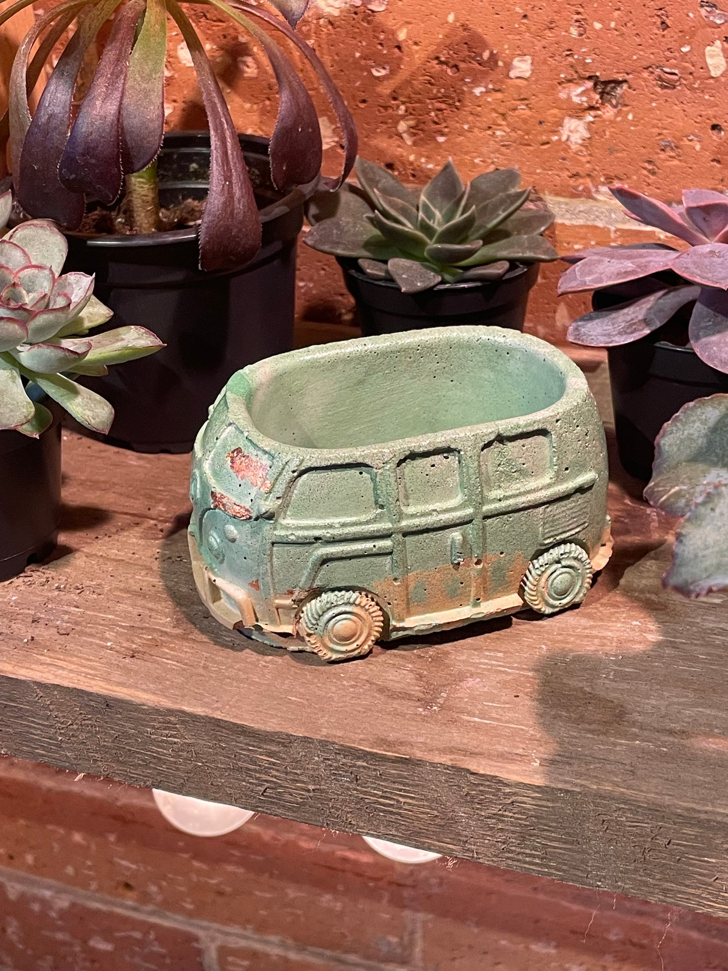 2.5" Concrete VW Yellow/Green