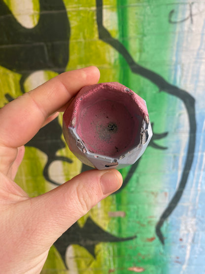 Rounded Octagon 1.5” concrete planter
