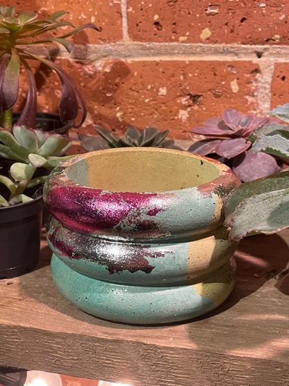 3.5" Concrete Bubble Pot Rainbow Metallic