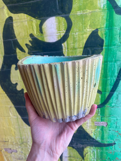 5” Concrete Planter / Pastel ripple