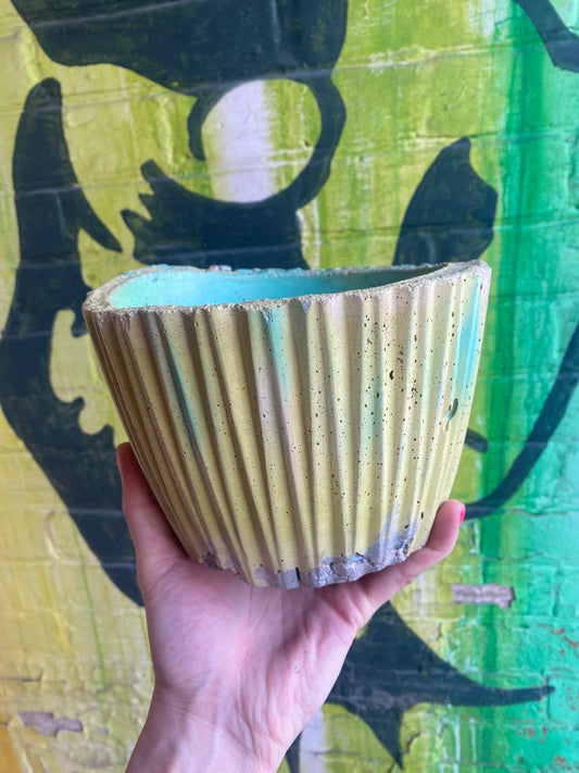 5” Concrete Planter / Pastel ripple