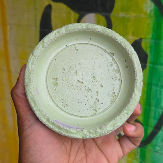 Small Wavy Rim Concrete Drainage Tray Pale Green w/ Purple Flecks
