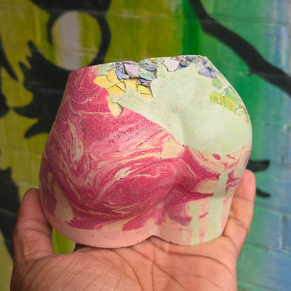 2.5" Concrete Butt Pot Cherry Swirl w/Crackle