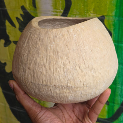 Sculpted Paper Vase - Cream
